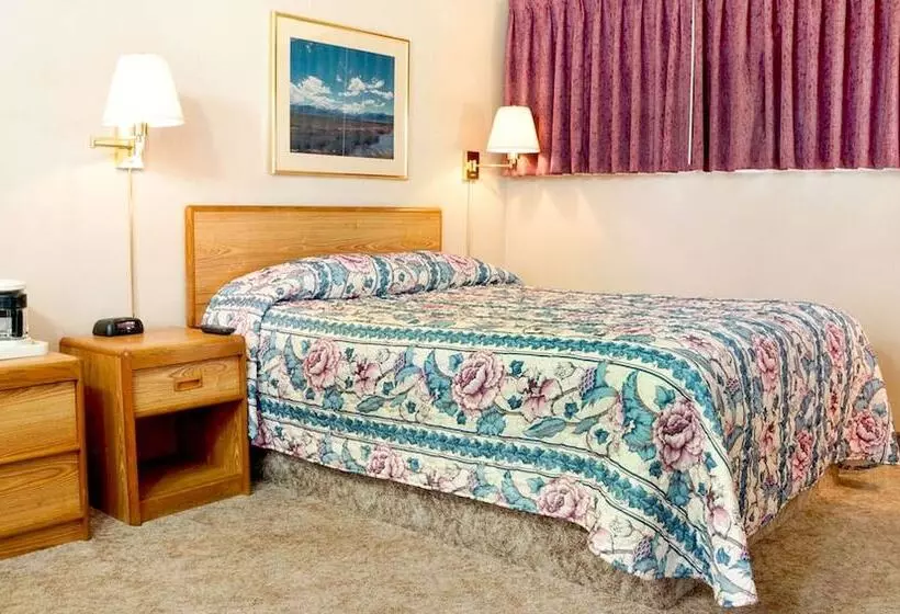 酒店 Ruby Inn Bridgeport