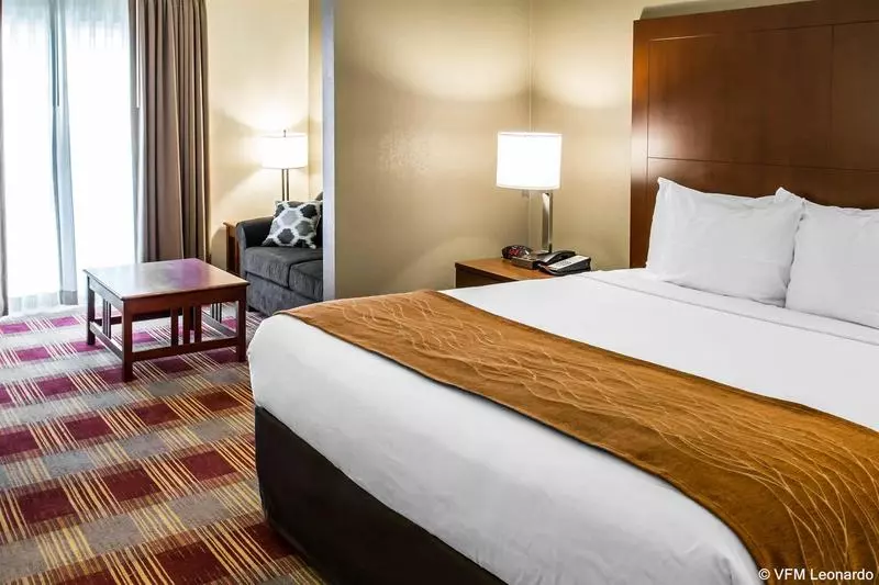 Отель Sleep Inn Savannah Midtown