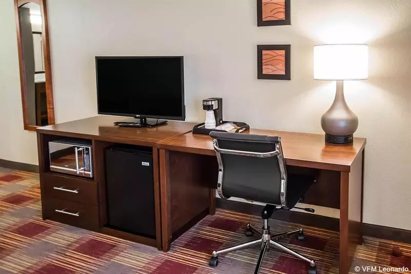 Отель Sleep Inn Savannah Midtown