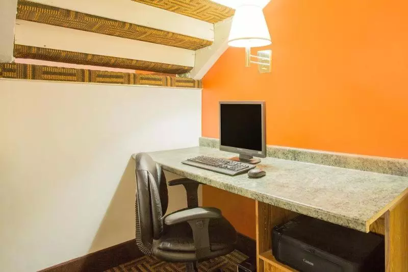 Hotel Super 8 Provo Byu Orem