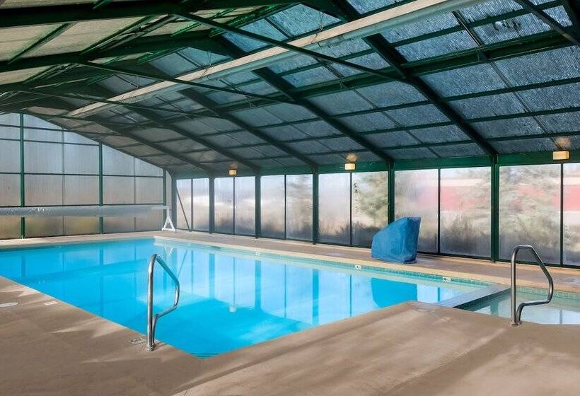 호텔 The Inn At Tomichi Village