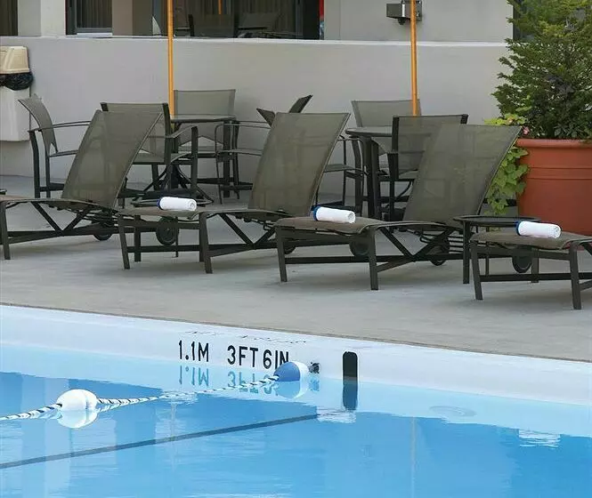 Millennium Hotel Cincinnati