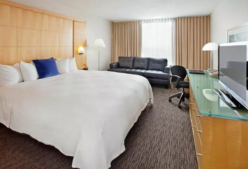 Millennium Hotel Cincinnati