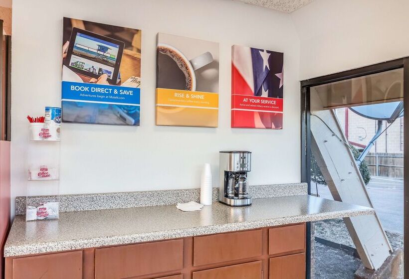 Motel 6 Arlington, Tx Uta