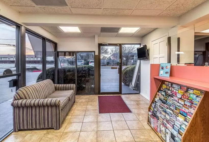 Motel 6 Arlington, Tx  Uta