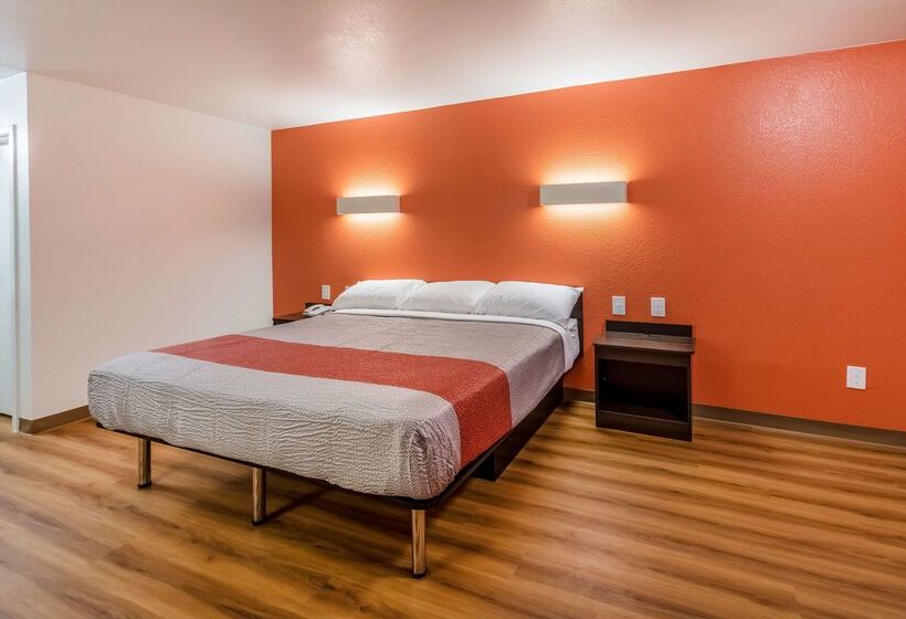 Motel 6 Arlington, Tx Uta