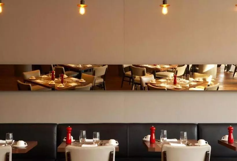 The Study At Yale, Study Hotels