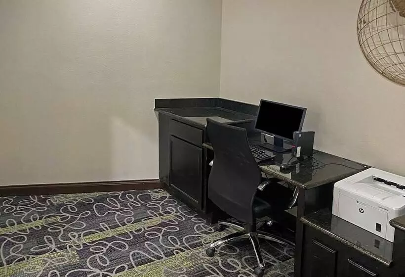 ホテル Mainstay Suites Conover Hickory