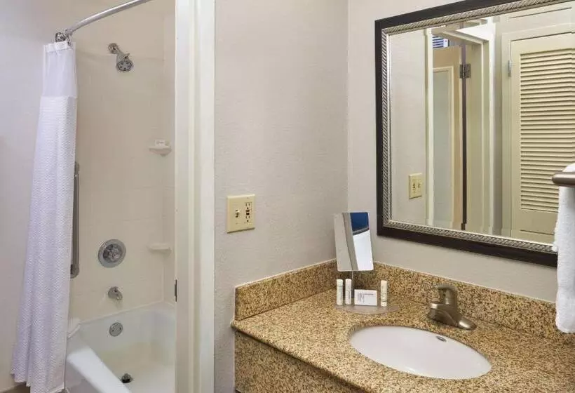 فندق Courtyard Chicago Wood Dale/itasca