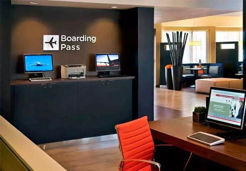 Hotel Courtyard Philadelphia Valley Forge/king Of Prussia