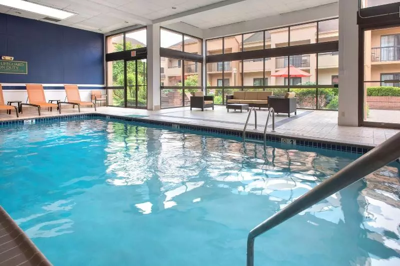 Hotel Courtyard Philadelphia Valley Forge/king Of Prussia