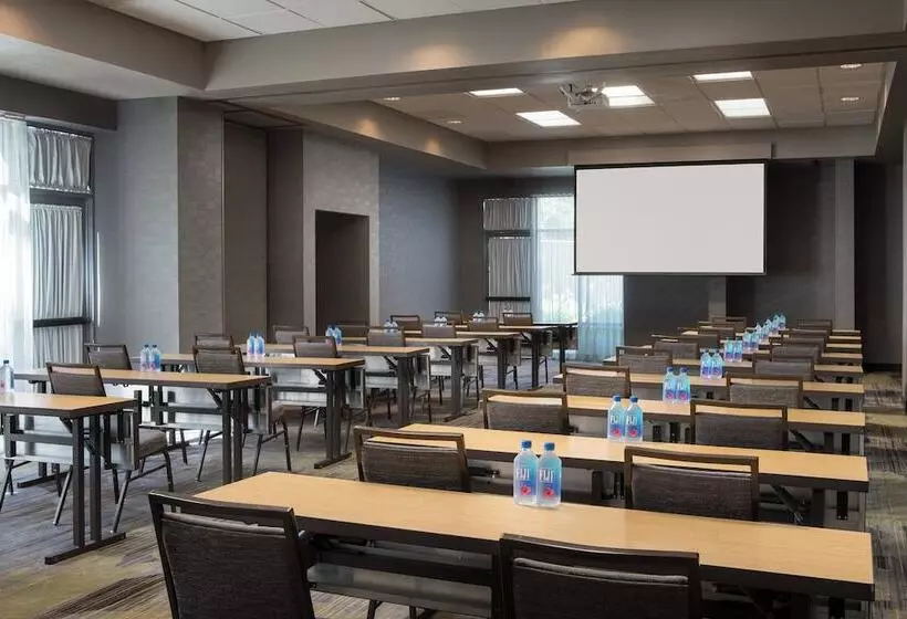 Otel Courtyard By Marriott Richmond Berkeley