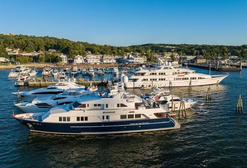 Danfords Hotel & Marina