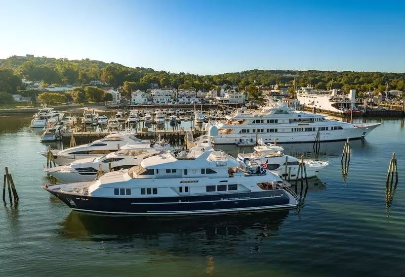 Danfords Hotel & Marina