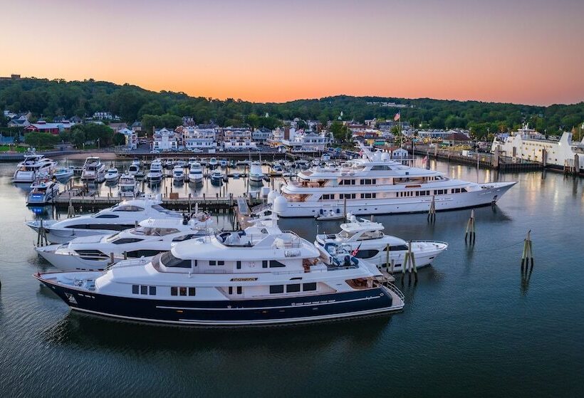 Danfords Hotel & Marina