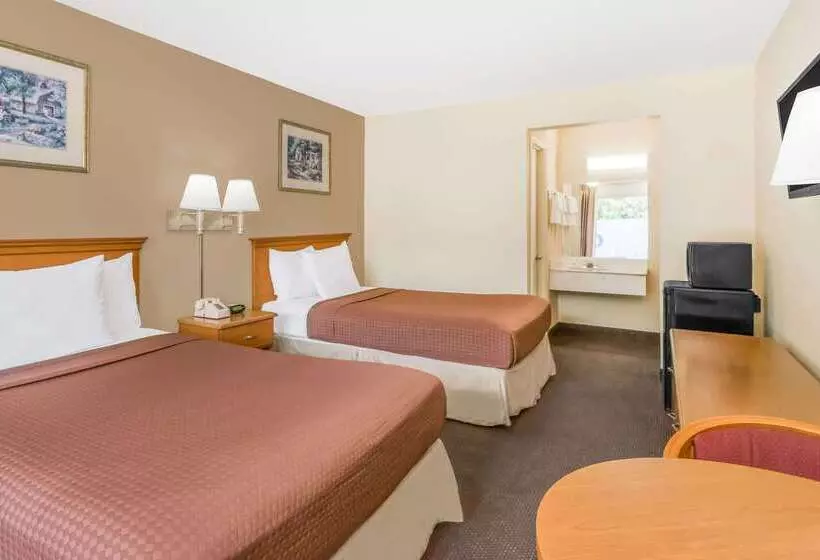 호텔 Days Inn By Wyndham Christiansburg