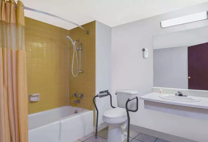 호텔 Days Inn By Wyndham Mt. Sterling