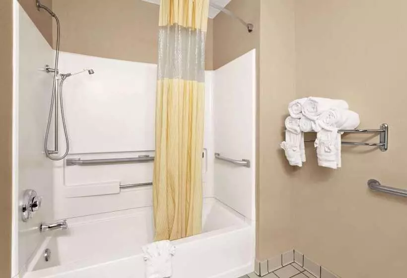 호텔 Days Inn By Wyndham Orange Park/jacksonville