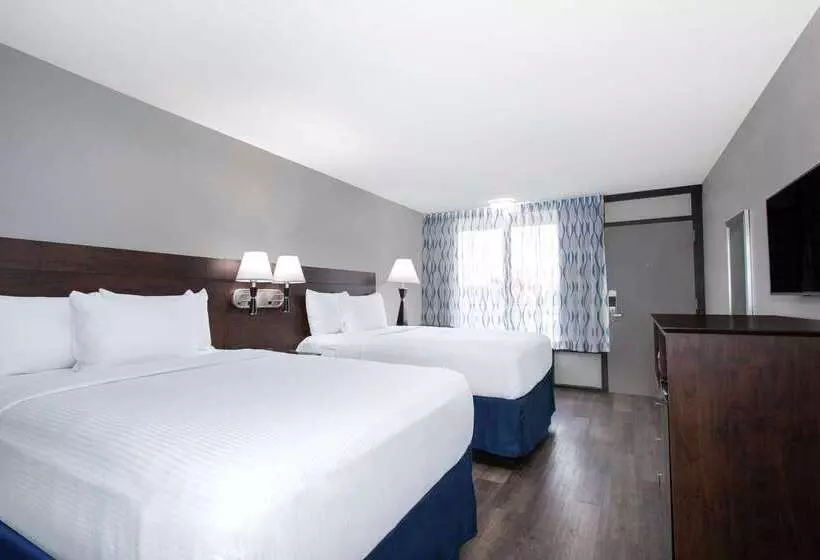 هتل Days Inn By Wyndham Orlando Conv. Center/international Dr