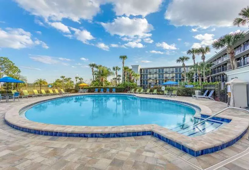 هتل Days Inn By Wyndham Orlando Conv. Center/international Dr