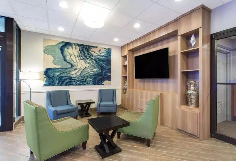 هتل Days Inn By Wyndham Orlando Conv. Center/international Dr