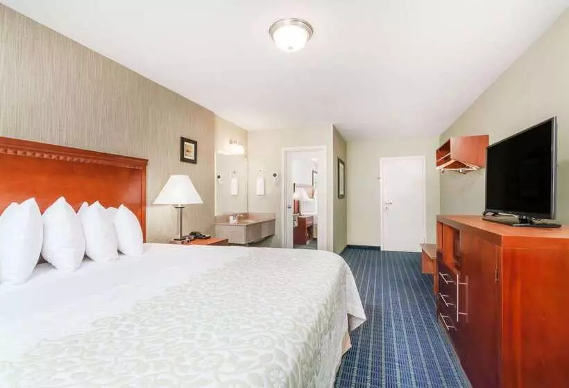 Hotel Days Inn By Wyndham Windsor Locks / Bradley Intl Airport
