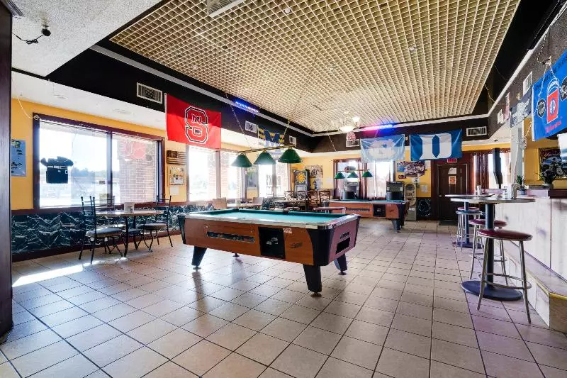 Oyo Hotel Wade/fayetteville I 95 South