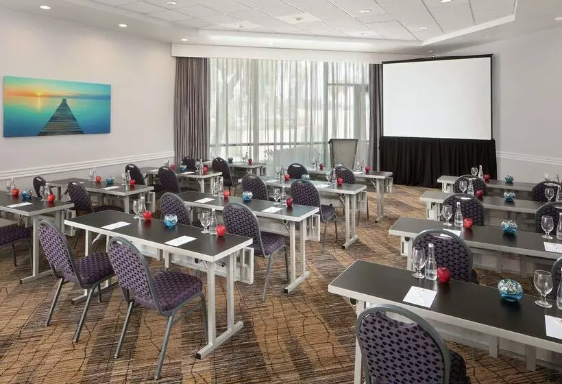 Doubletree By Hilton San Diego   Hotel Circle