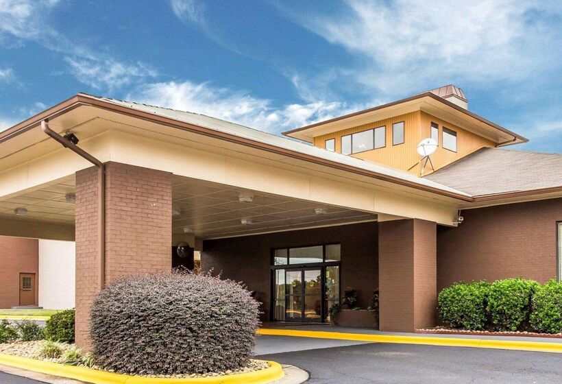 酒店 Quality Suites Hickory South