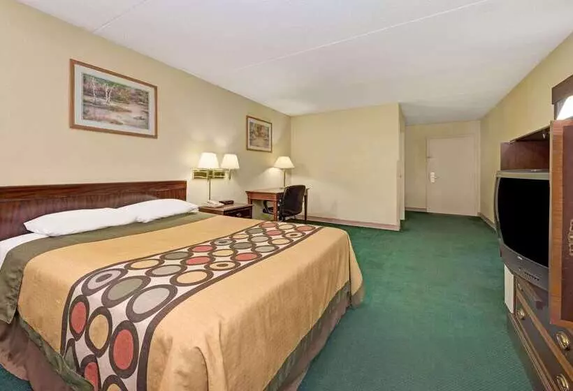 Hotelli Super 8 By Wyndham Indianapolis South