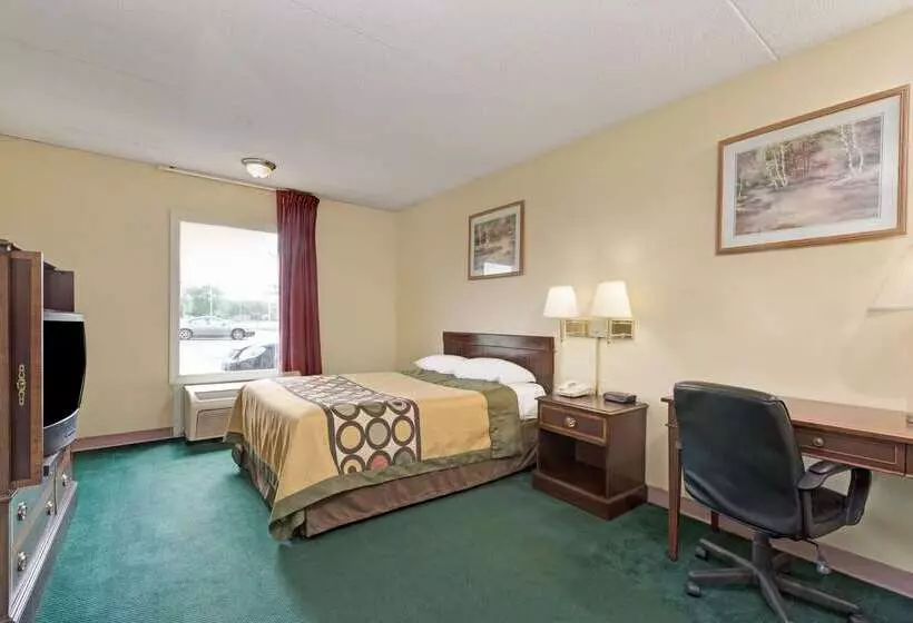 Hotelli Super 8 By Wyndham Indianapolis South