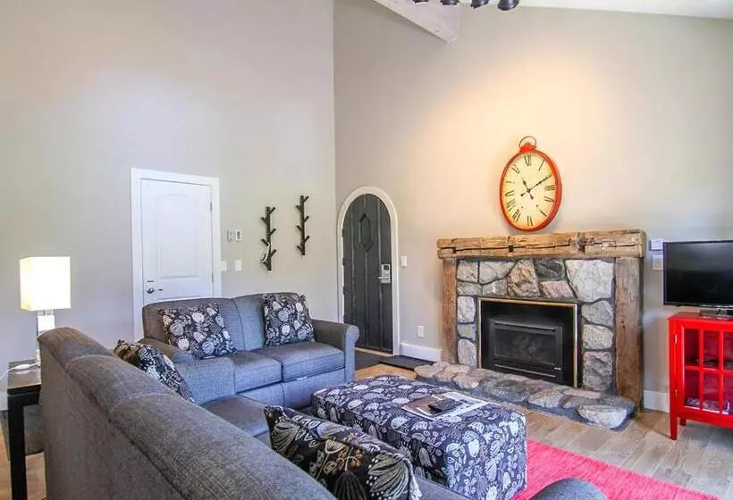 渡假胜地  Crystal Mountain