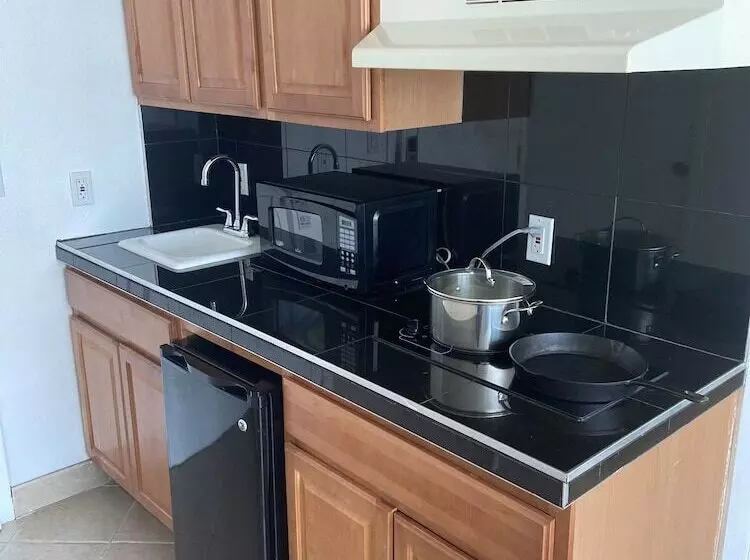 Tesla Biohealing Wellness Hotel & Resort, Ramada By Wyndham