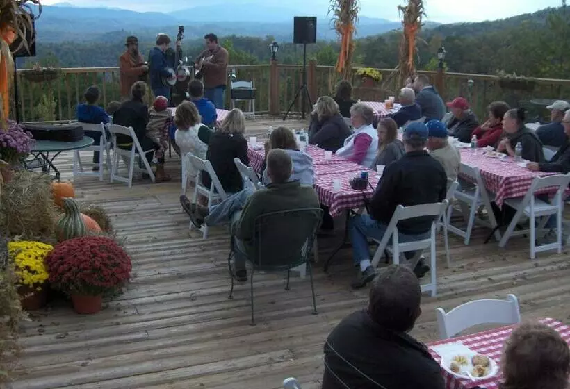 Deer Ridge Mountain Resort