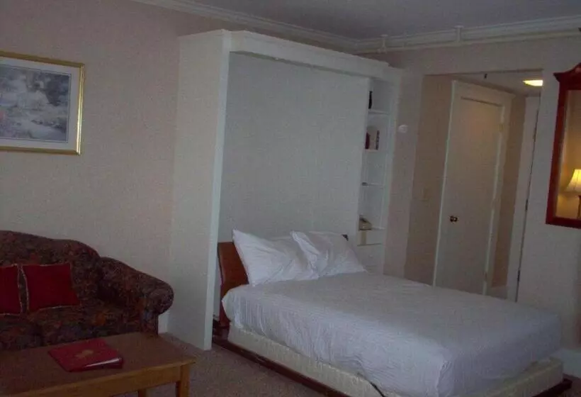 Eastern Slope Inn Resort