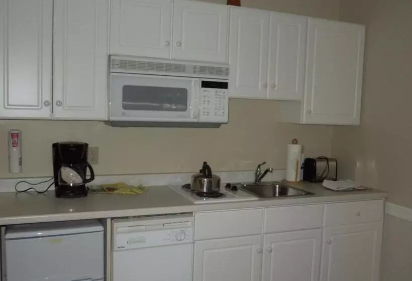 Eastern Slope Inn Resort