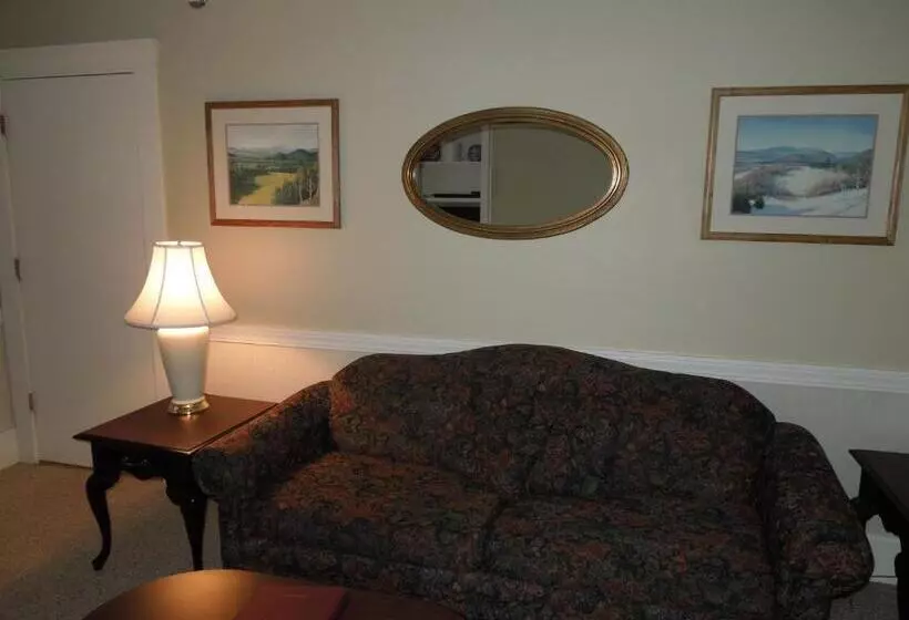 Eastern Slope Inn Resort