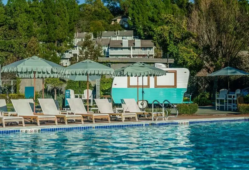 Flamingo Resort & Spa