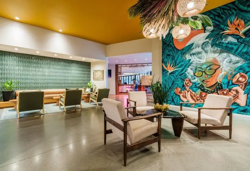 Flamingo Resort & Spa