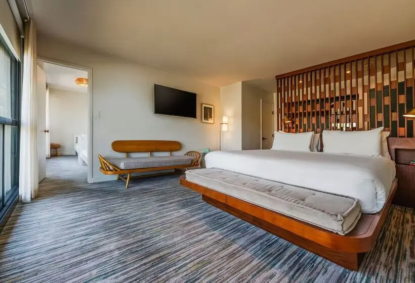 Flamingo Resort & Spa