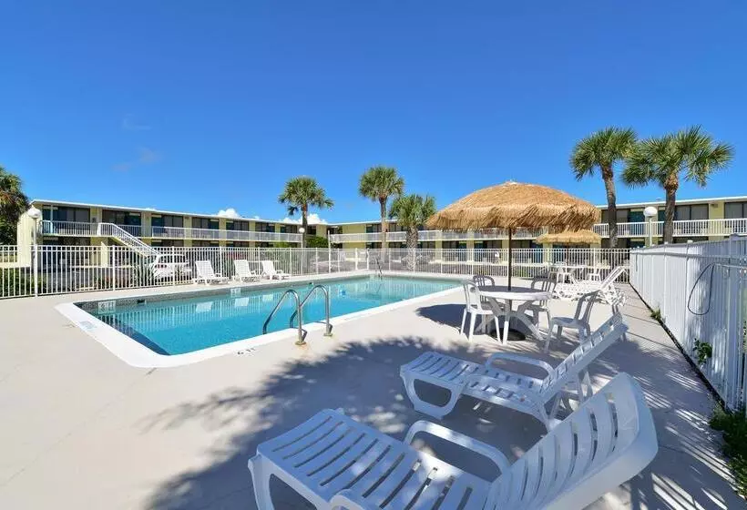 Отель Americas Best Value Inn Satellite Beach Melbourne