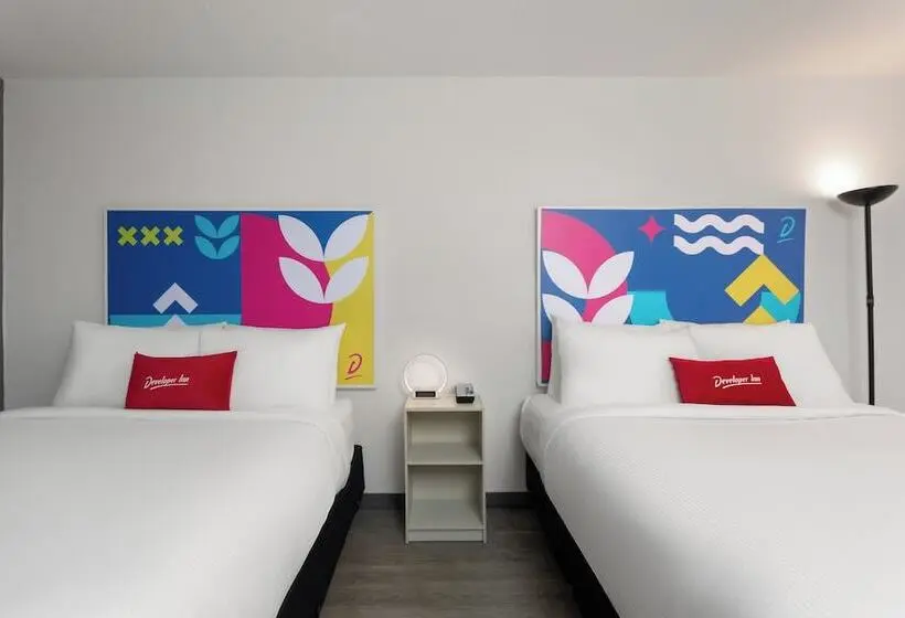 Hotelli Baymont by Wyndham Orlando North Millenia