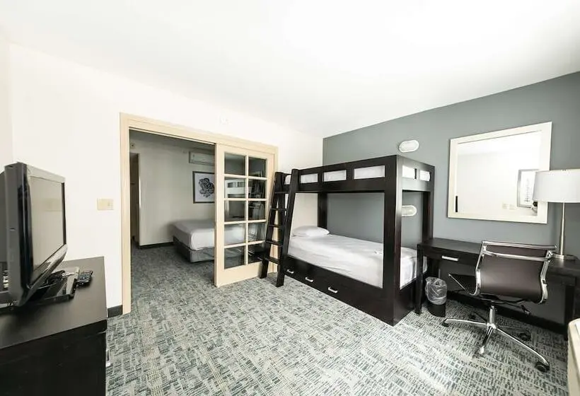 ホテル Best Western Inn & Suites San Diego Zoo Seaworld Area
