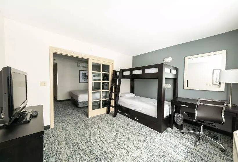 ホテル Best Western Inn & Suites San Diego Zoo  Seaworld Area