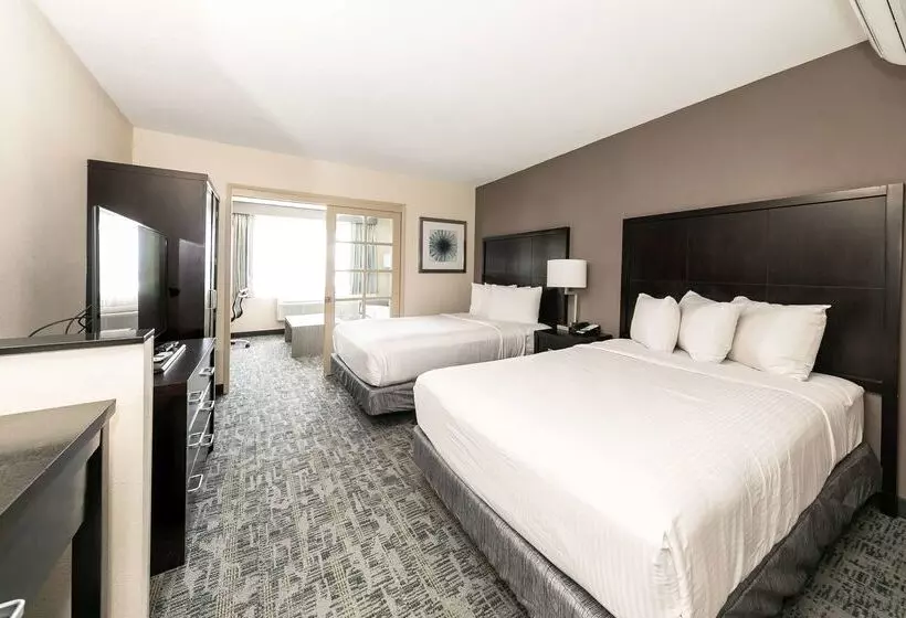 ホテル Best Western Inn & Suites San Diego Zoo  Seaworld Area