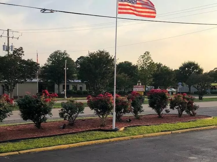 酒店 Budget Lodge Churchland