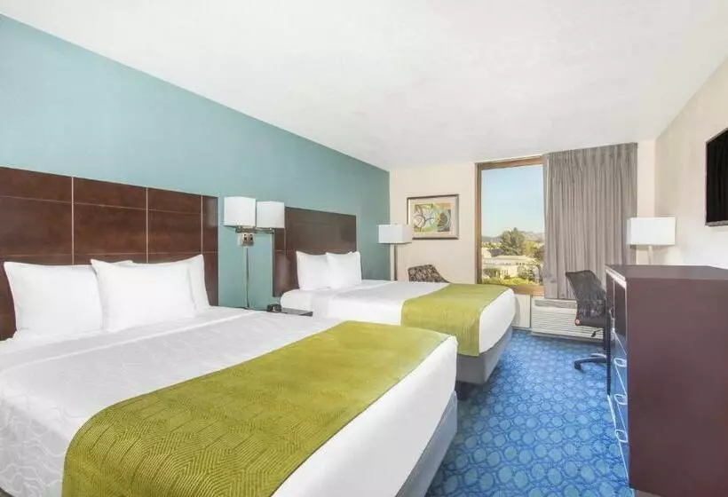 فندق La Quinta Inn & Suites By Wyndham Oakland Airport Coliseum