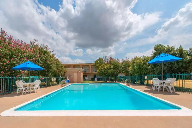 هتل Red Roof Inn Fort Worth West