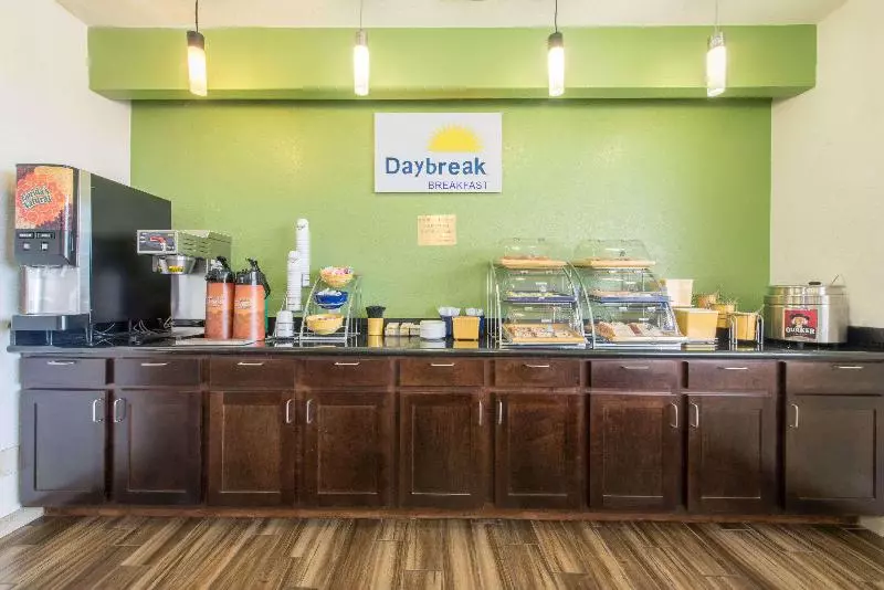 هتل Red Roof Inn Fort Worth West