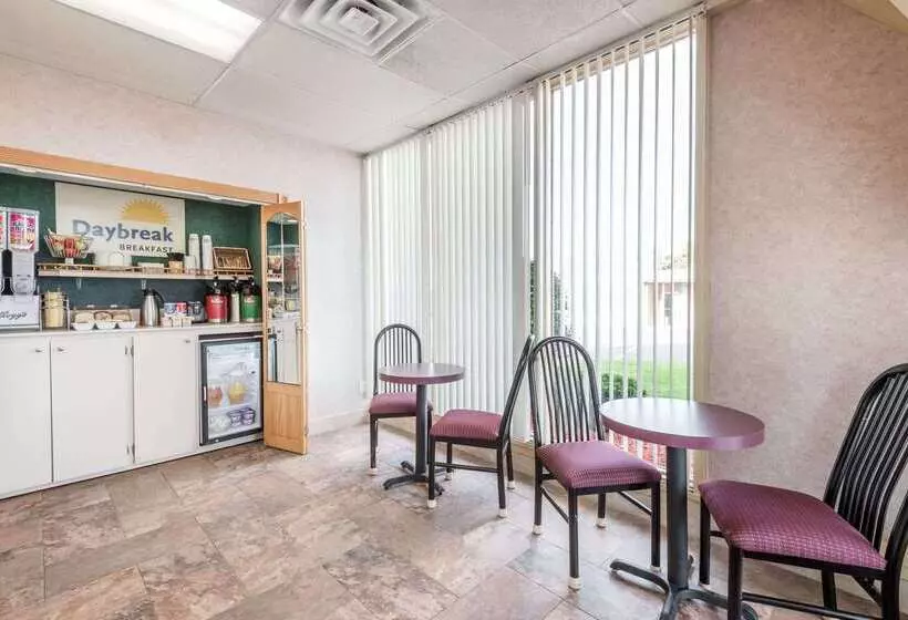 Otel Days Inn By Wyndham Niles